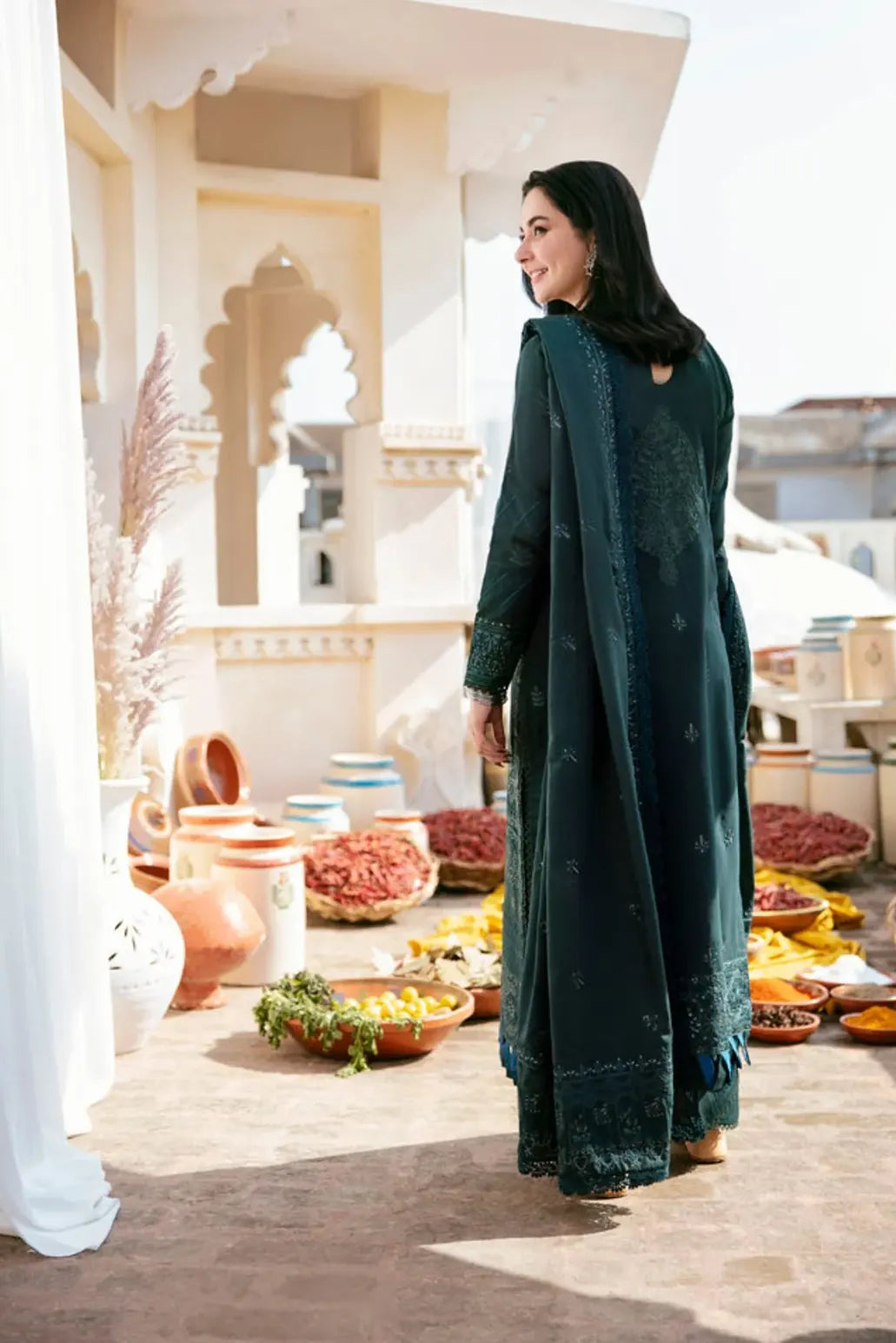 3 PIECE - UNSTITCHED | LUXURY EMBROIDERED LAWN - MB1156