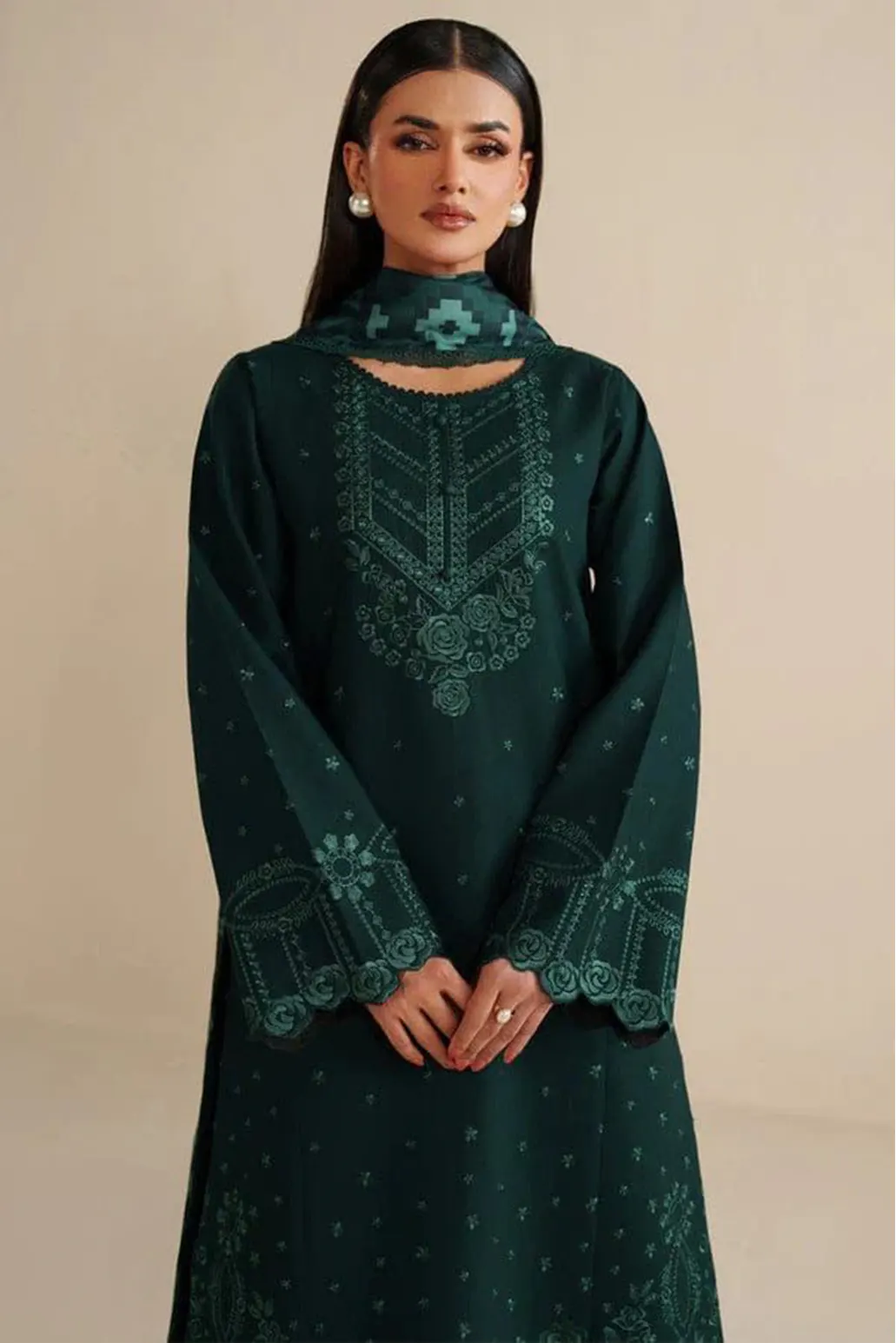 3 PIECE - UNSTITCHED | EMBROIDERED LAWN - GR1244