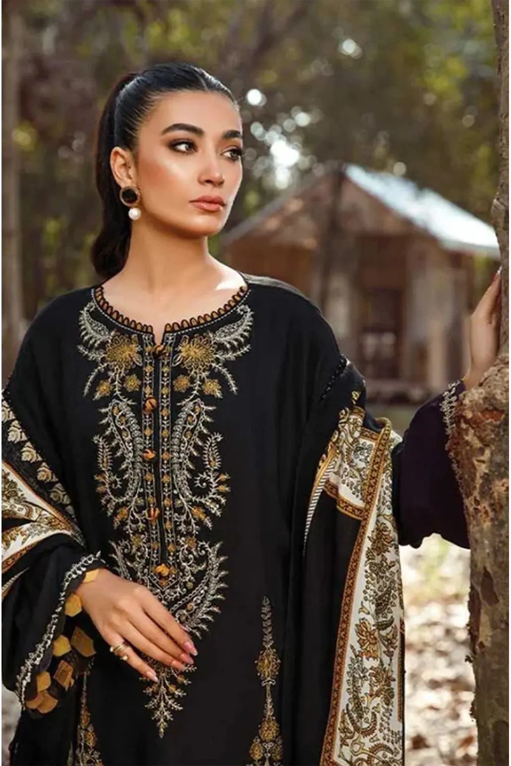 3 PIECE - UNSTITCHED | EMBROIDERED LAWN - MB1178