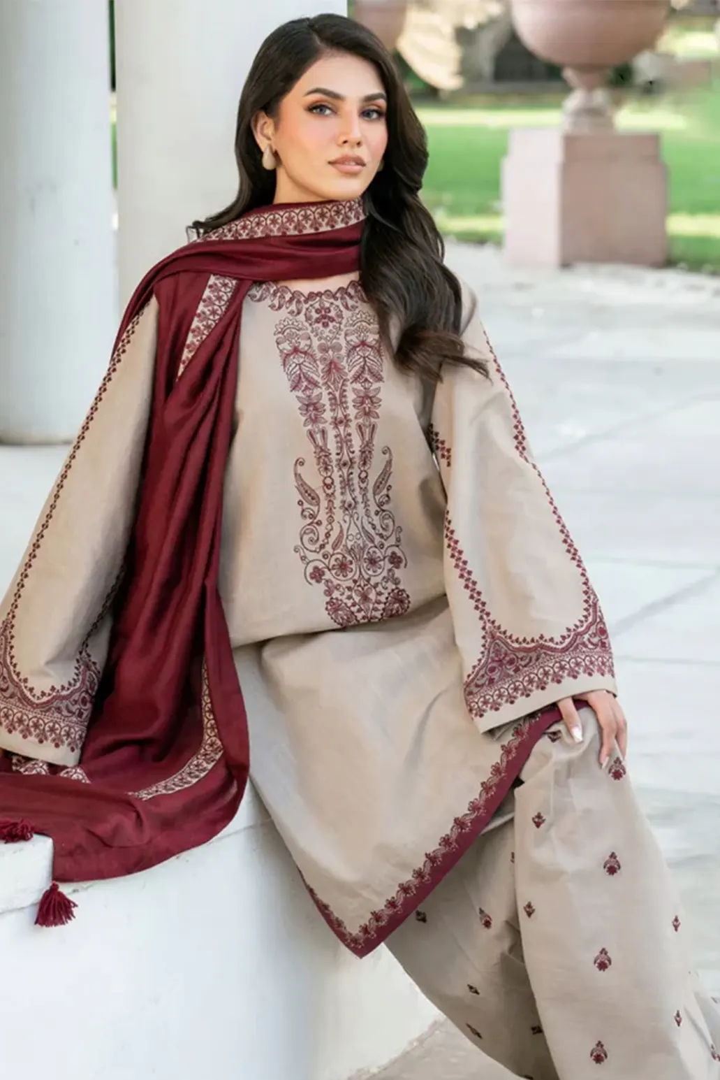 3 PIECE - UNSTITCHED | EMBROIDERED LAWN - BQ1162