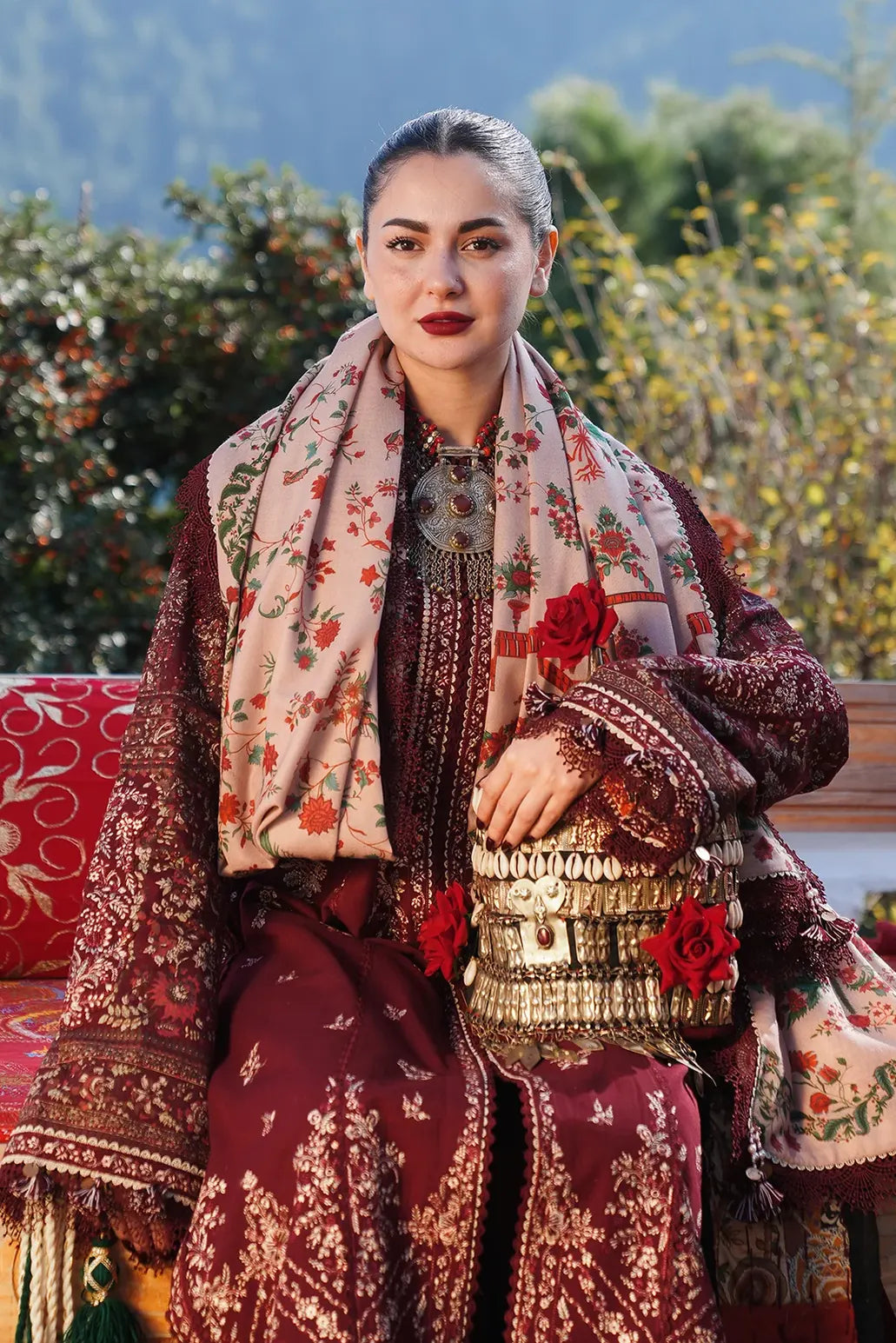 3 PIECE - UNSTITCHED | LUXURY EMBROIDERED LAWN - HR1185
