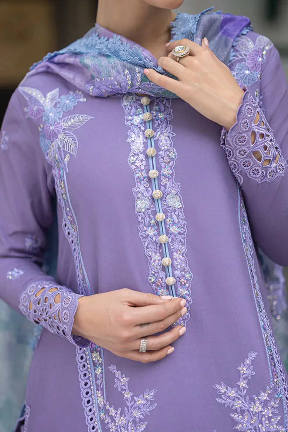 3 Piece - Unstitched Chicken Kari Embroided Lawn fabric OR-86