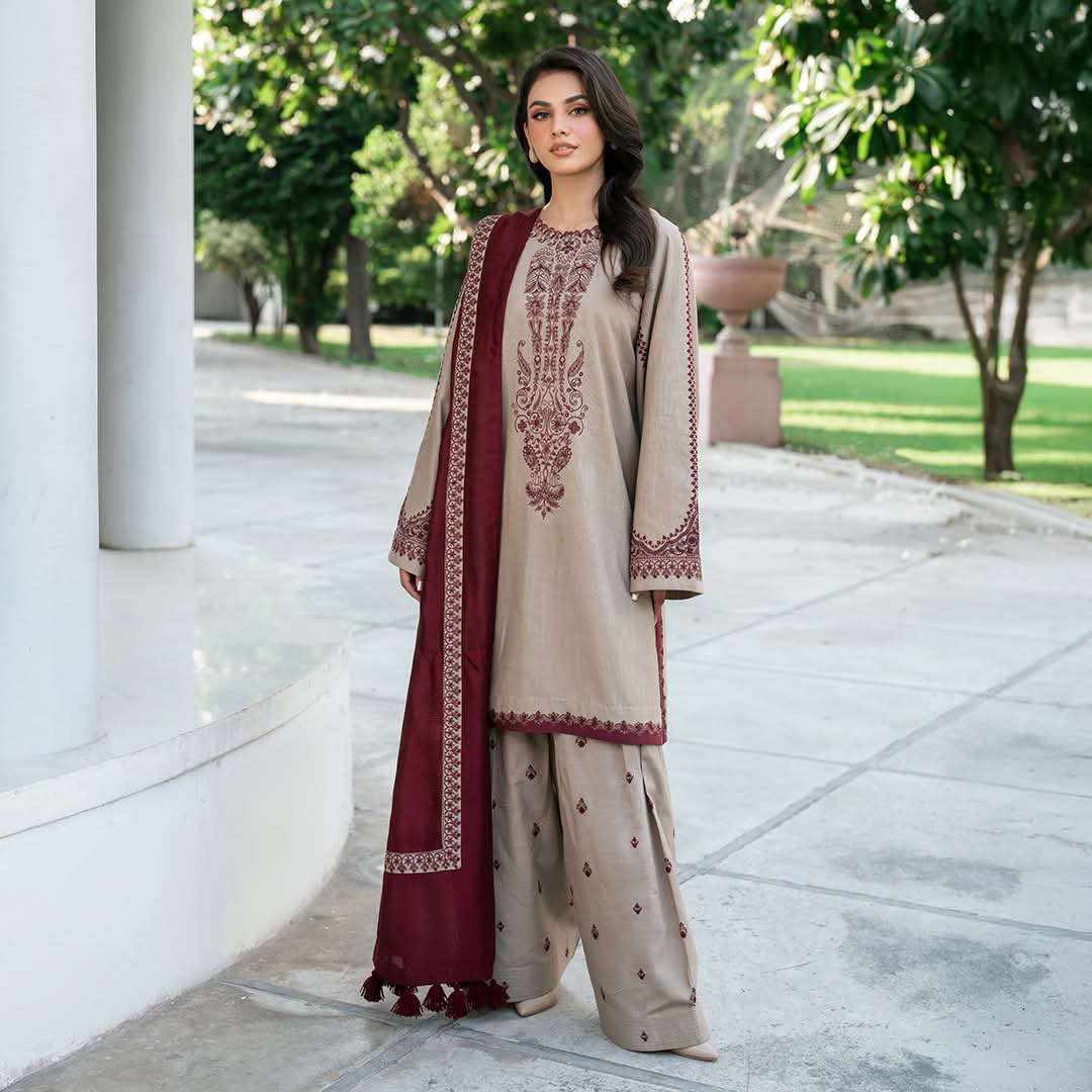 3 PIECE - UNSTITCHED | EMBROIDERED LAWN - BQ1162