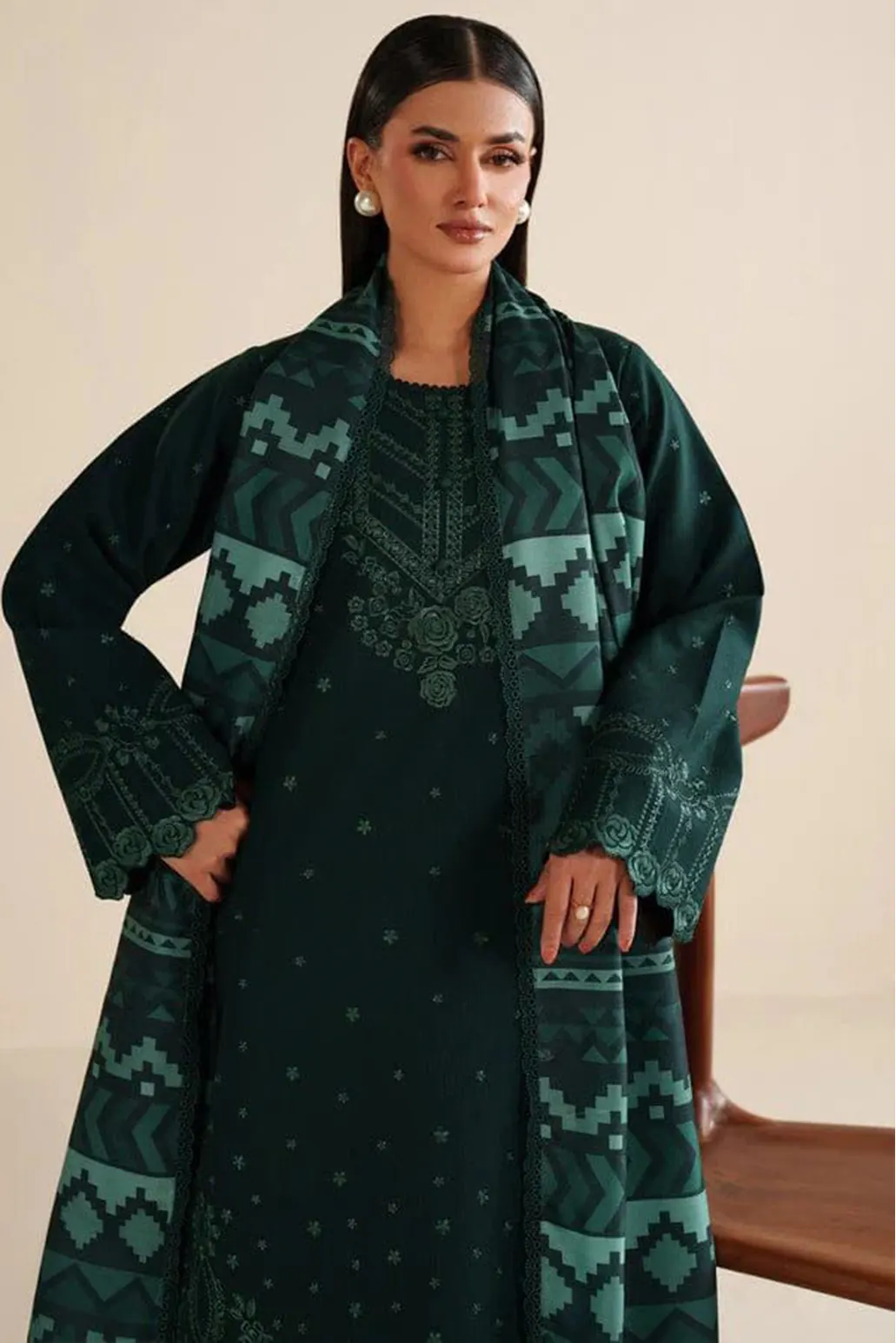 3 PIECE - UNSTITCHED | EMBROIDERED LAWN - GR1244