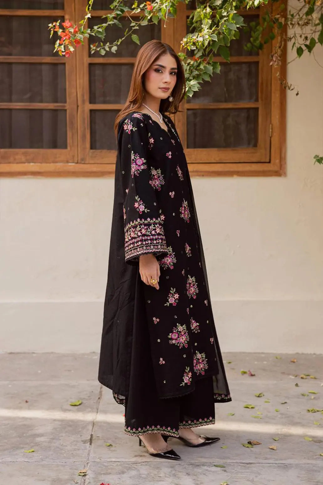 3 PIECE - UNSTITCHED | EMBROIDERED LAWN - BK1170