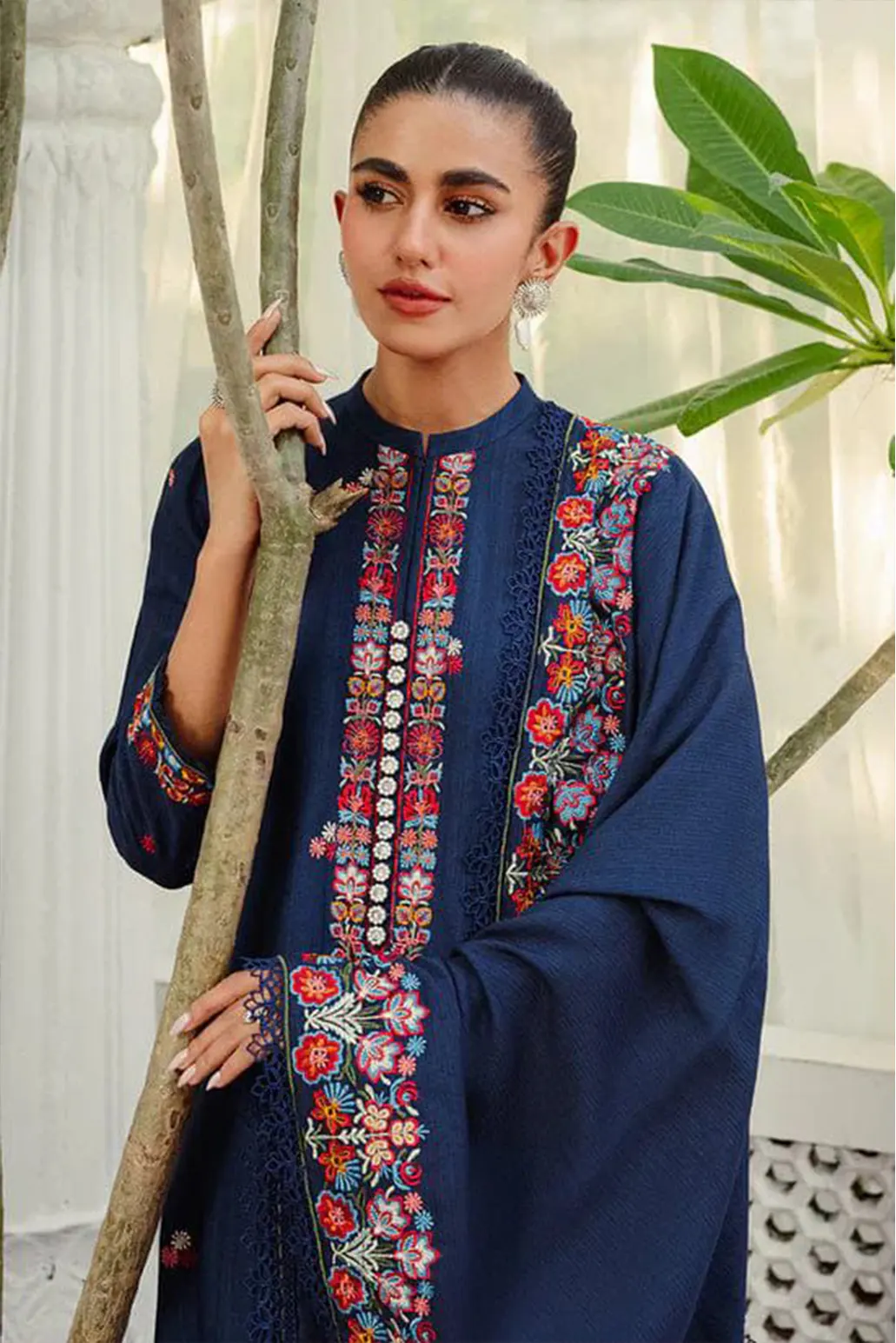 3 PIECE - UNSTITCHED | EMBROIDERED LAWN - GR1245