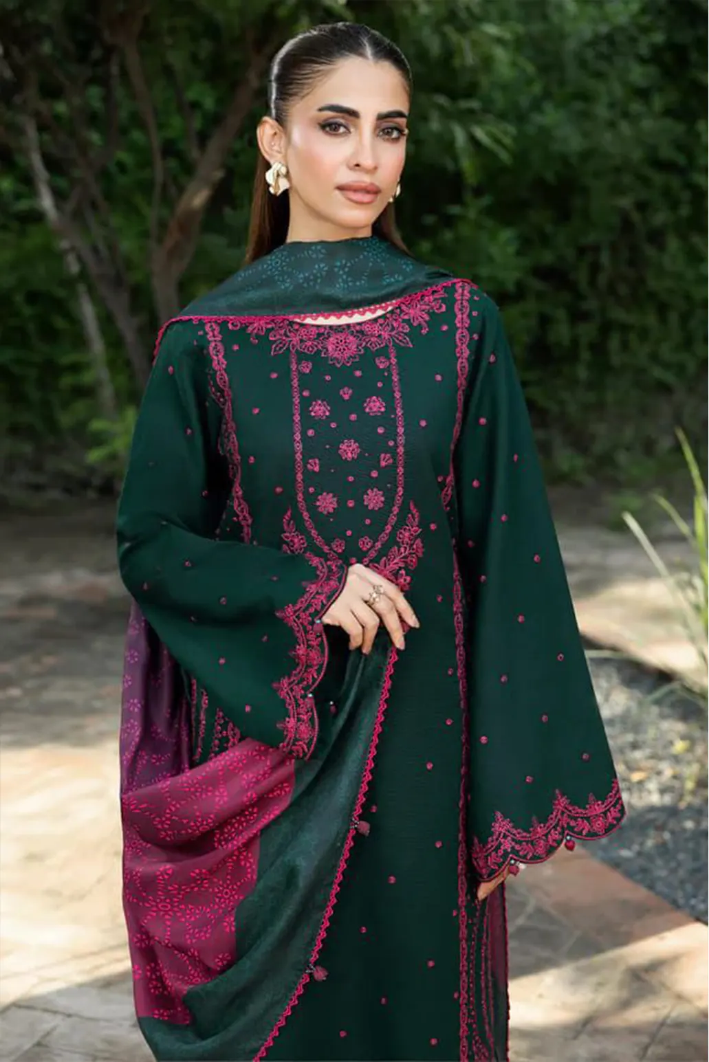 3 PIECE - UNSTITCHED | EMBROIDERED LAWN - FM1167