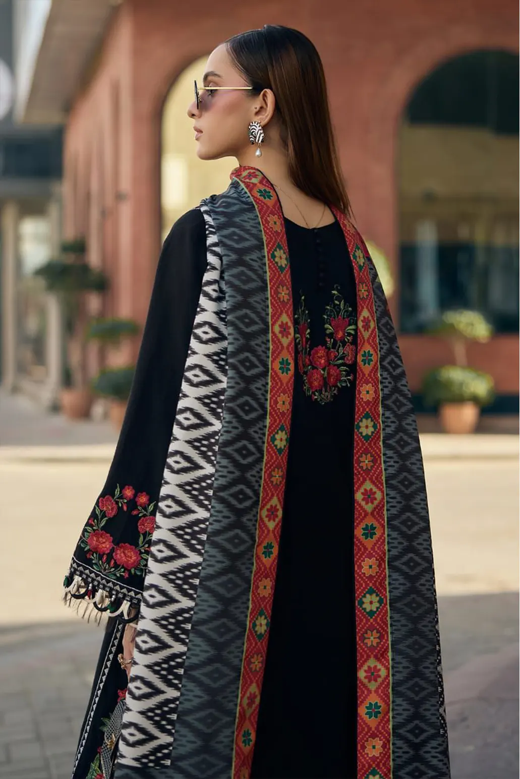 3 PIECE - UNSTITCHED | EMBROIDERED LAWN - GR1248