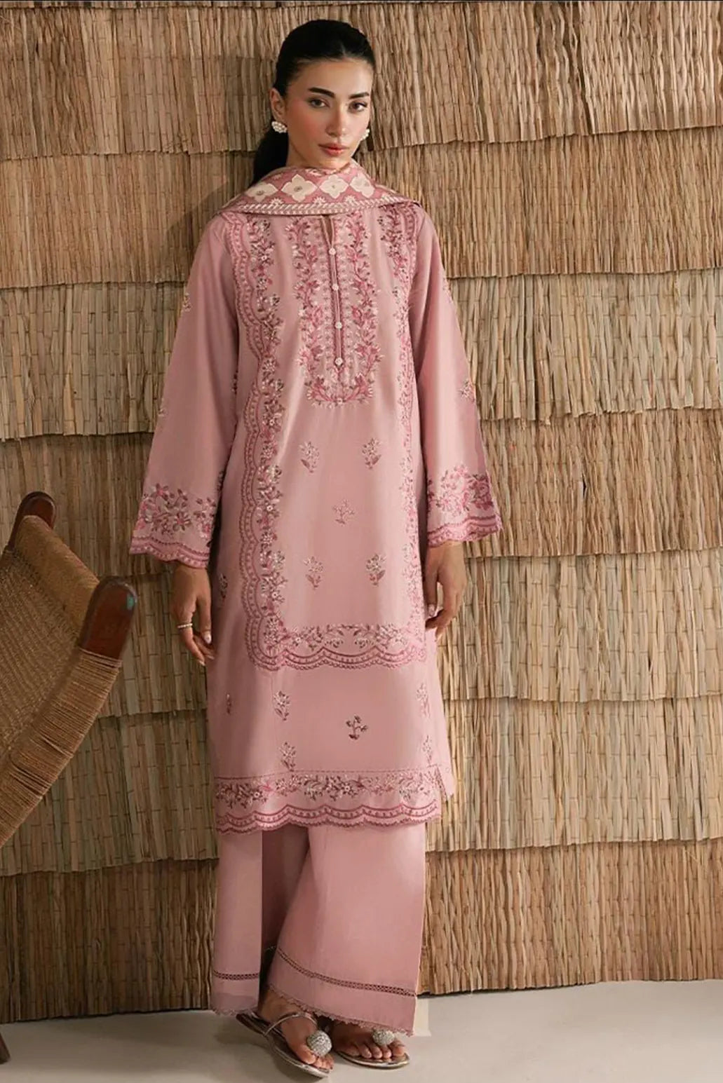 3 PIECE - UNSTITCHED | EMBROIDERED LAWN - GR1236