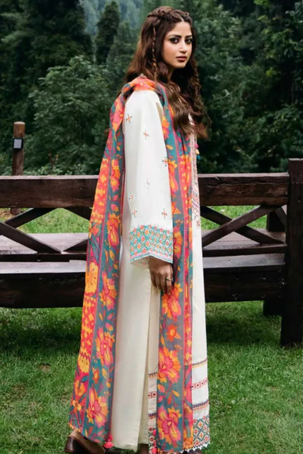 3 PIECE - UNSTITCHED | EMBROIDERED LAWN - SH1114