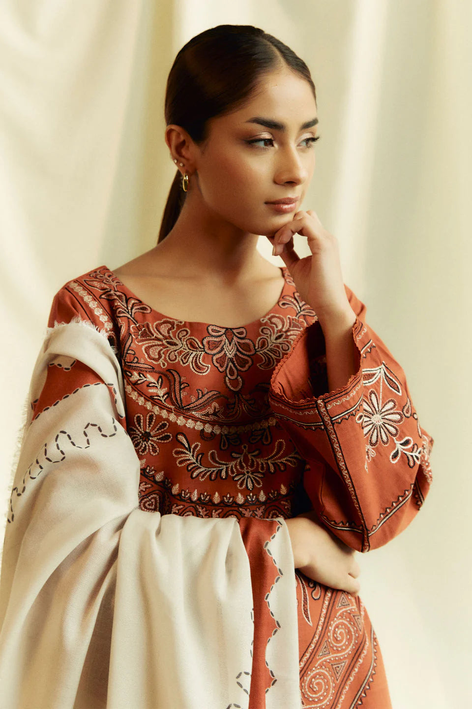 3 PIECE - UNSTITCHED | EMBROIDERED LAWN - ZS1131