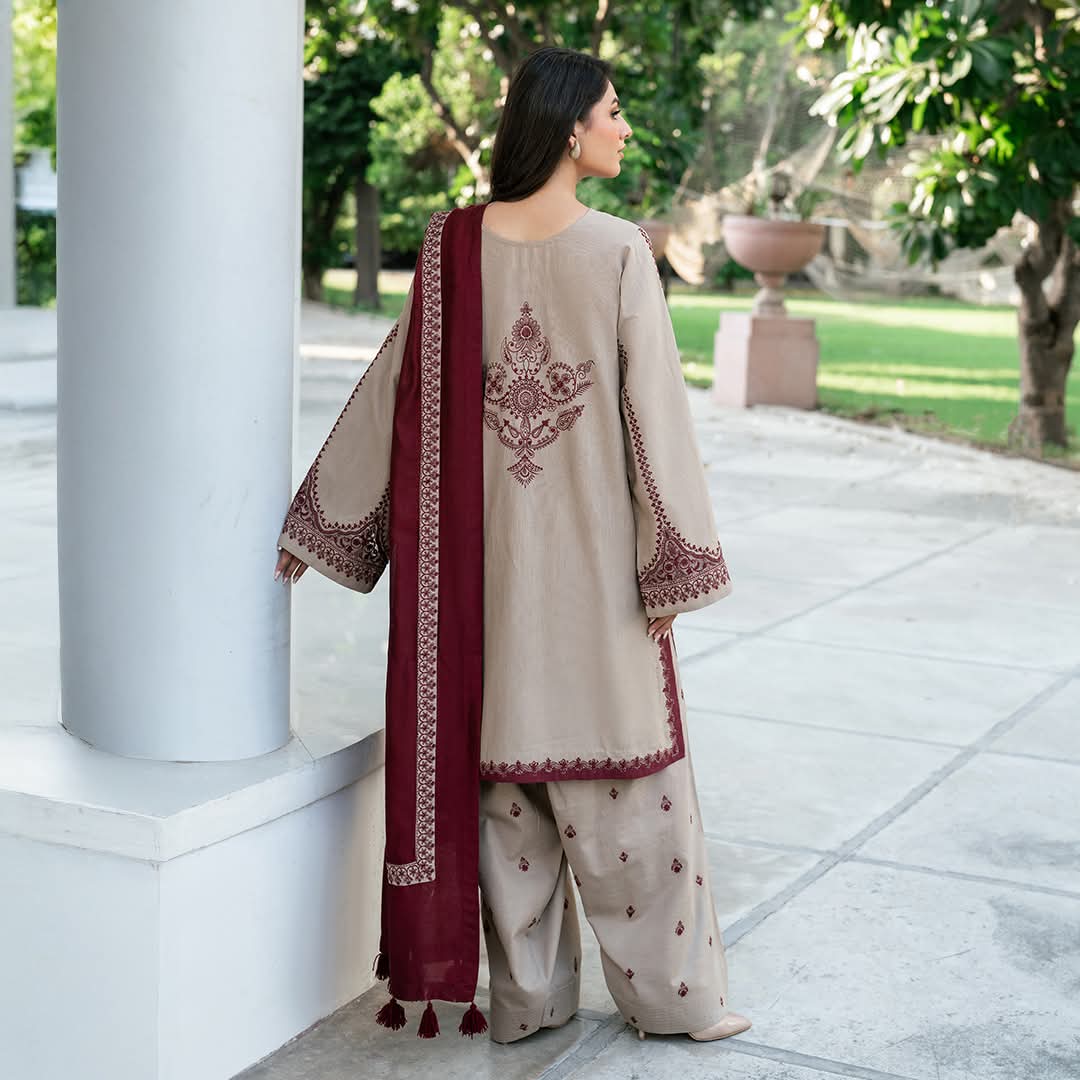 3 PIECE - UNSTITCHED | EMBROIDERED LAWN - BQ1162