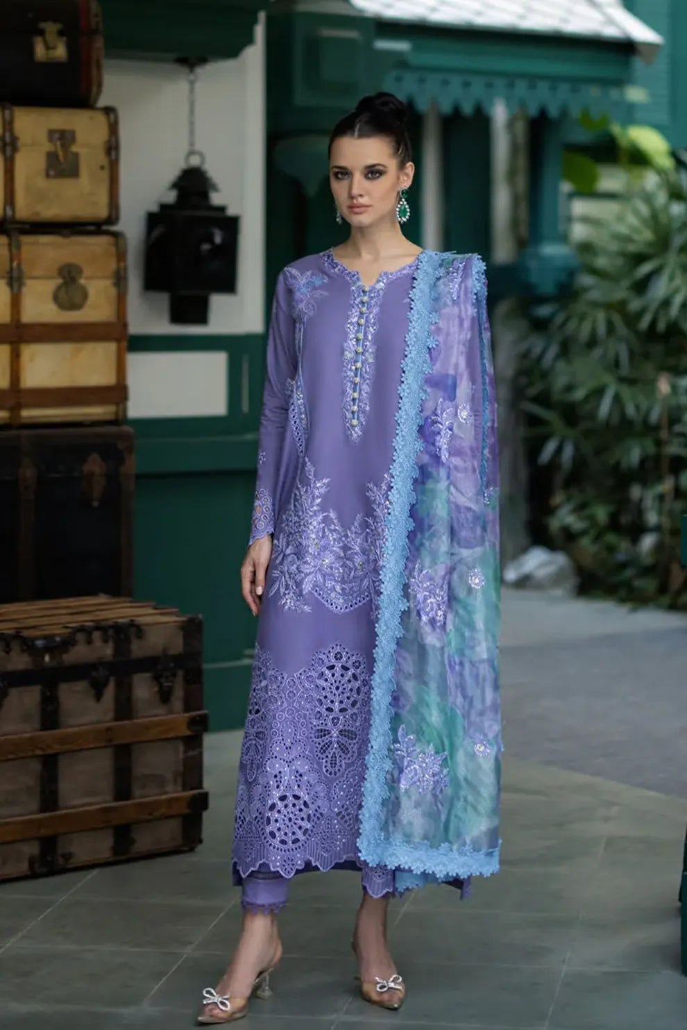 3 Piece - Unstitched Chicken Kari Embroided Lawn fabric OR-86