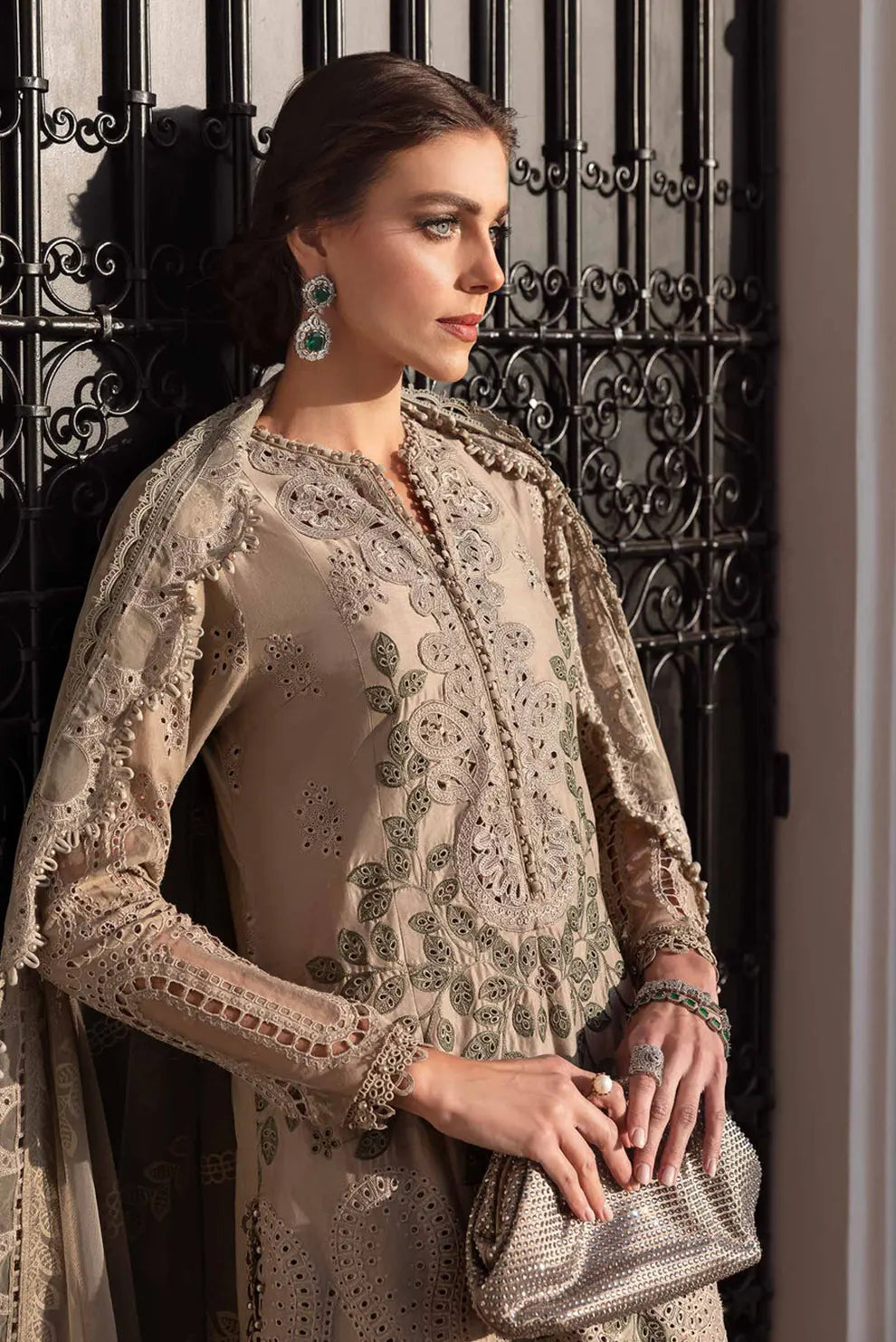 3 PIECE - UNSTITCHED | LUXURY EMBROIDERED LAWN - MB1113