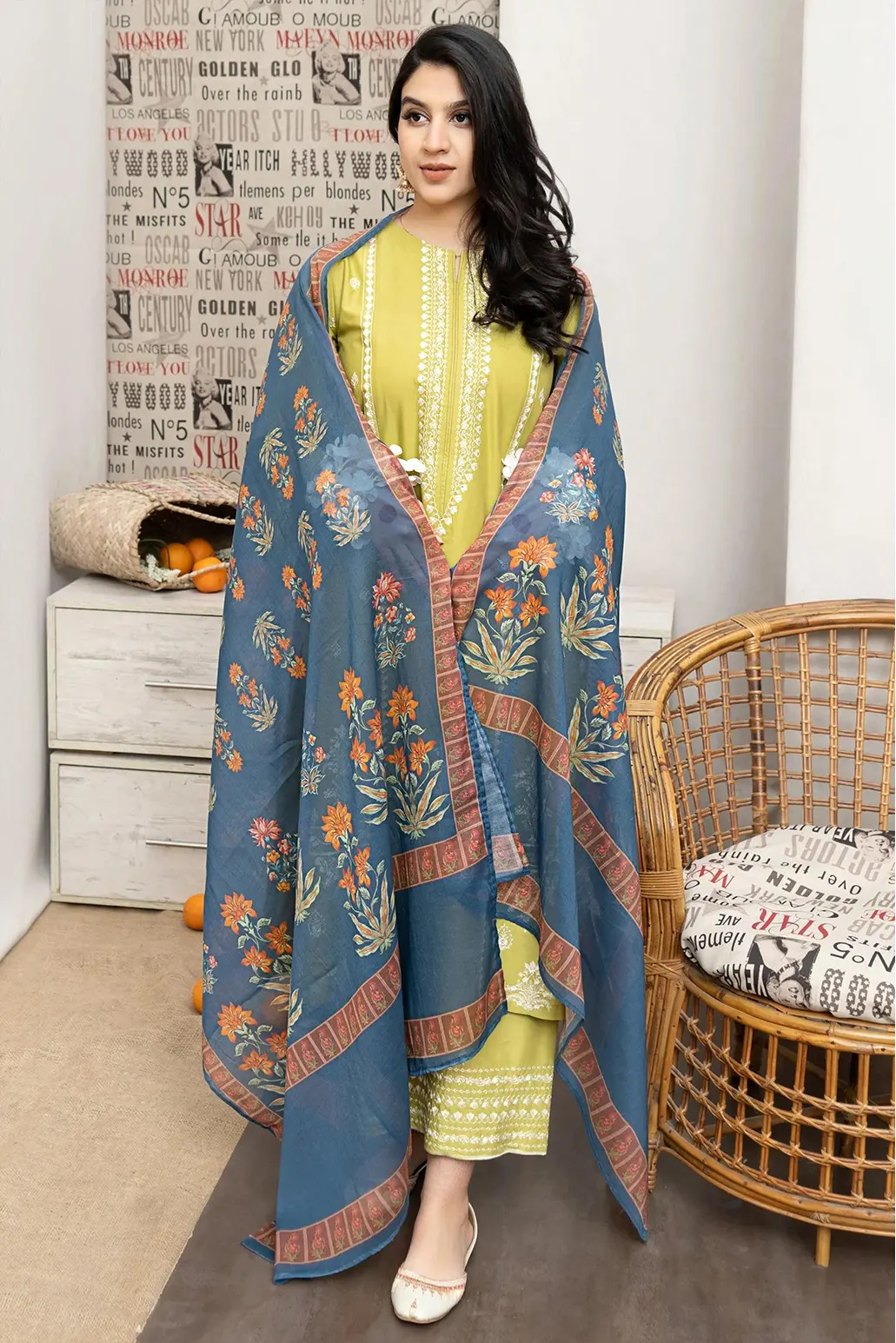 3 PIECE - UNSTITCHED | EMBROIDERED LAWN - GR1240