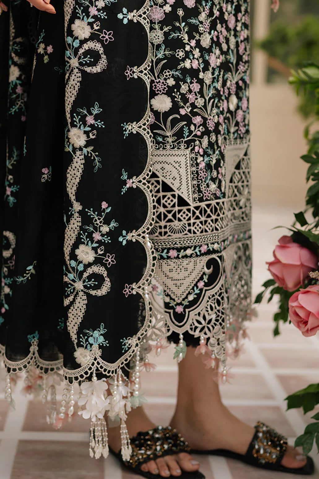 3 PIECE - UNSTITCHED | LUXURY EMBROIDERED LAWN - BI1199