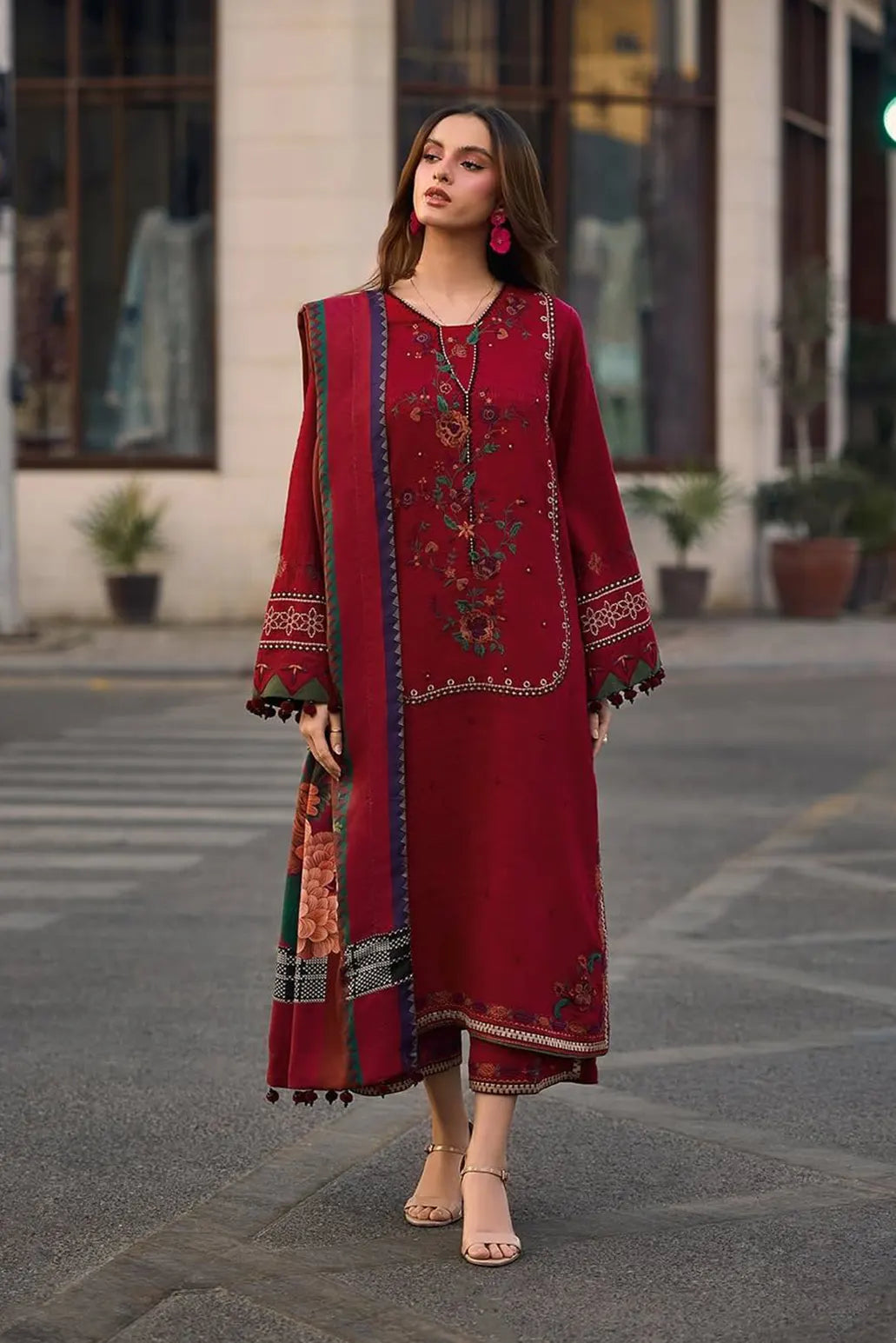 3 PIECE - UNSTITCHED | EMBROIDERED LAWN - GR1242