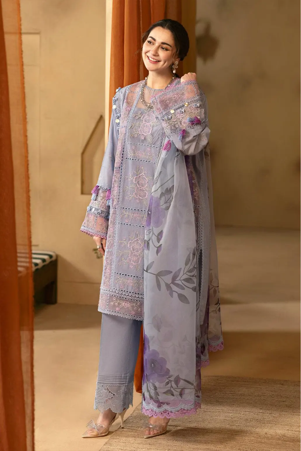 3 PIECE - UNSTITCHED | EMBROIDERED LAWN - SR1172