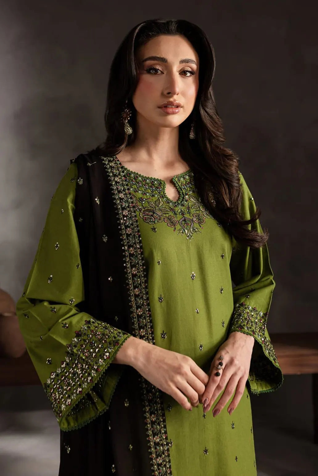 3 PIECE - UNSTITCHED | EMBROIDERED LAWN - GR1179