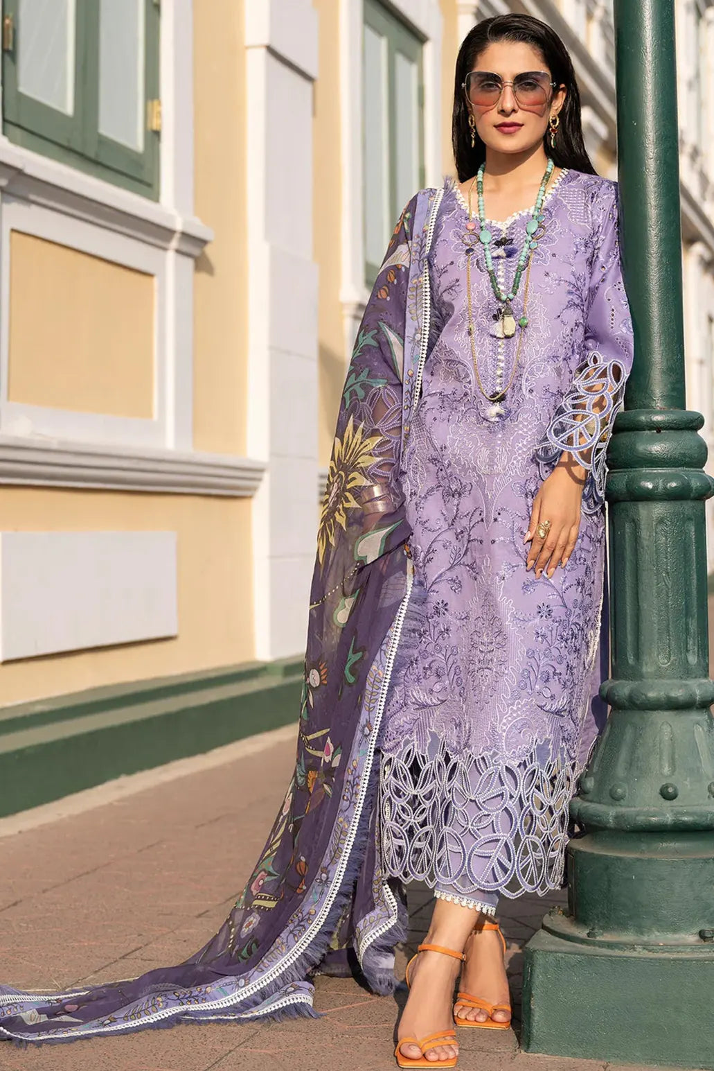 3 PIECE - UNSTITCHED | LUXURY EMBROIDERED LAWN - MQ1138