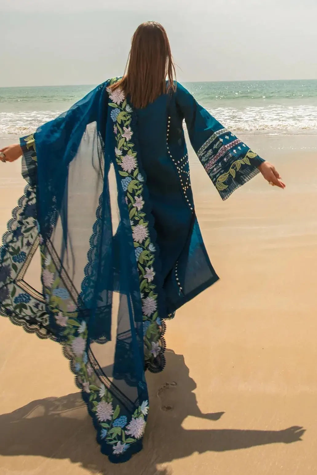 3 PIECE - UNSTITCHED | EMBROIDERED LAWN - CM1137