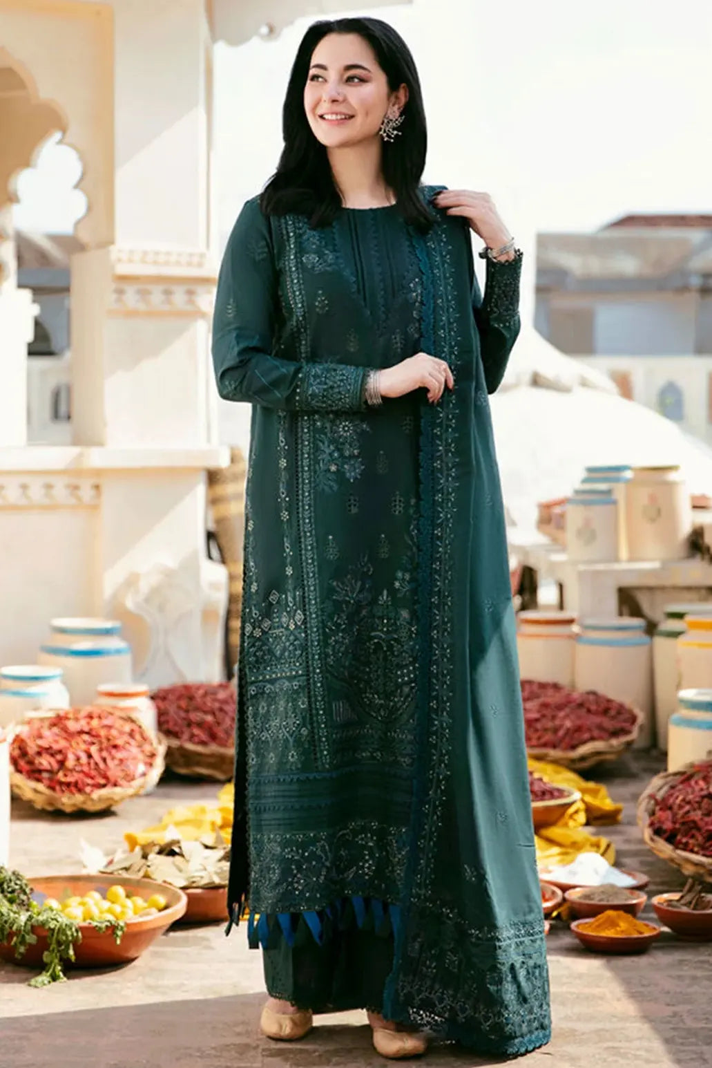 3 PIECE - UNSTITCHED | LUXURY EMBROIDERED LAWN - MB1156
