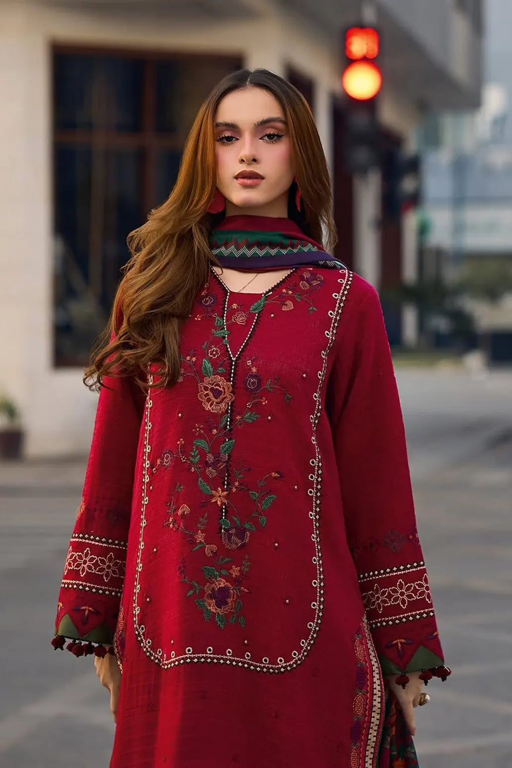 3 PIECE - UNSTITCHED | EMBROIDERED LAWN - GR1242