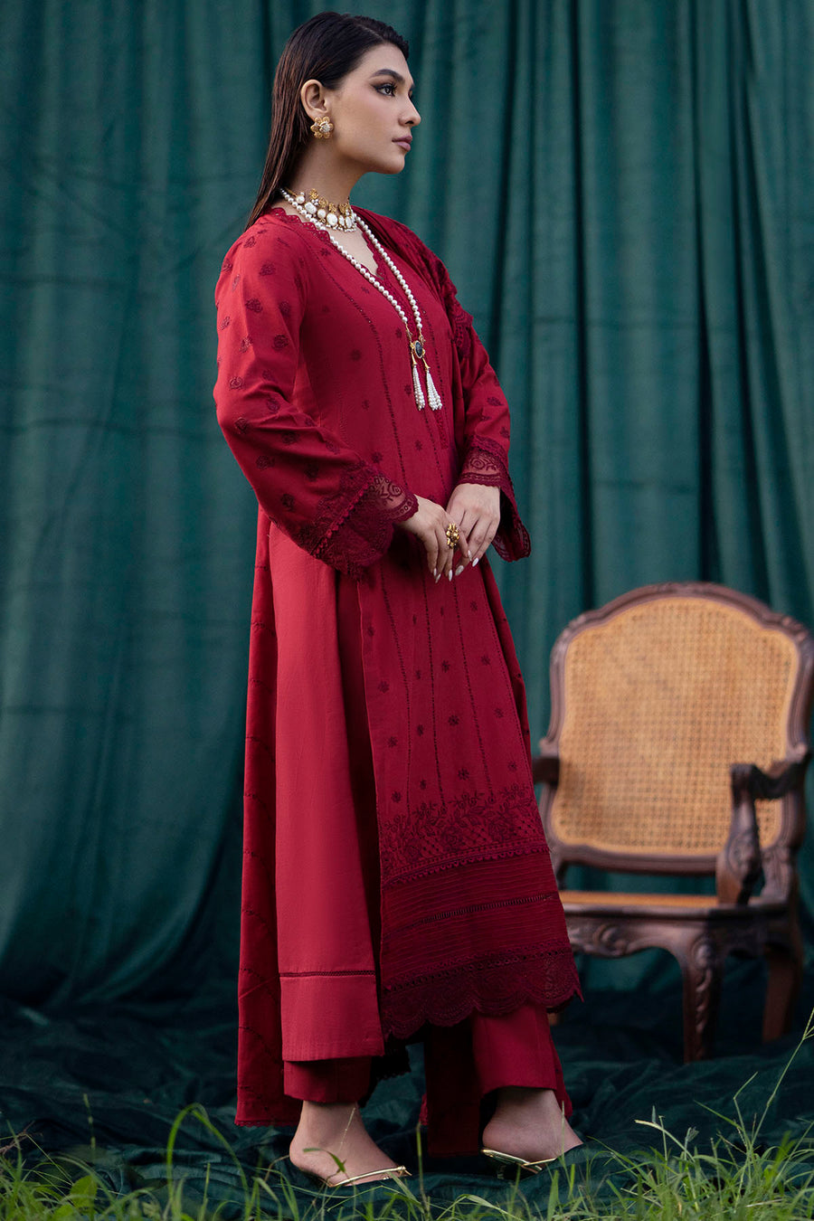 3 PIECE - UNSTITCHED | CHIKAN KARI EMBROIDERED LAWN - GJ1136