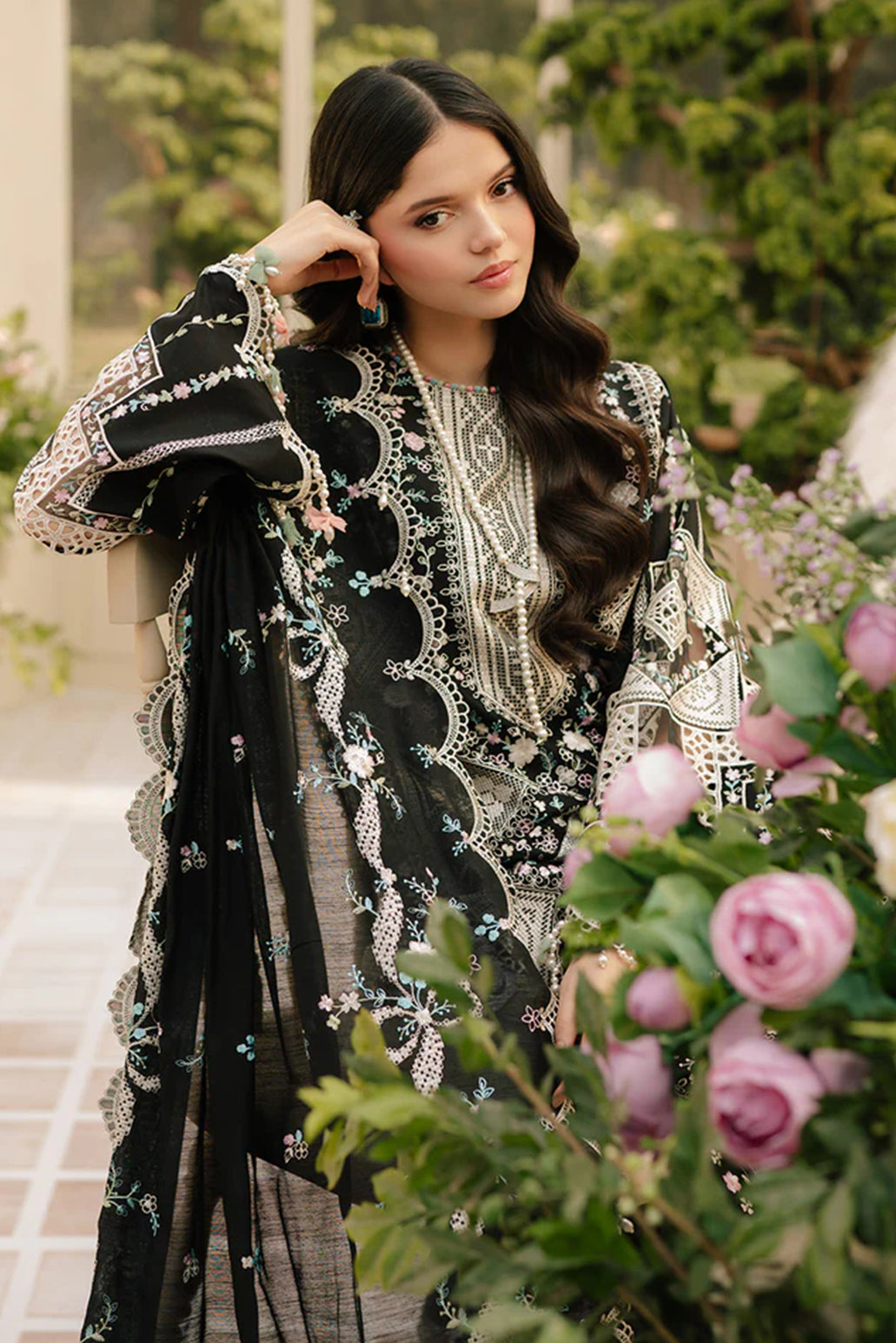 3 PIECE - UNSTITCHED | LUXURY EMBROIDERED LAWN - BI1199