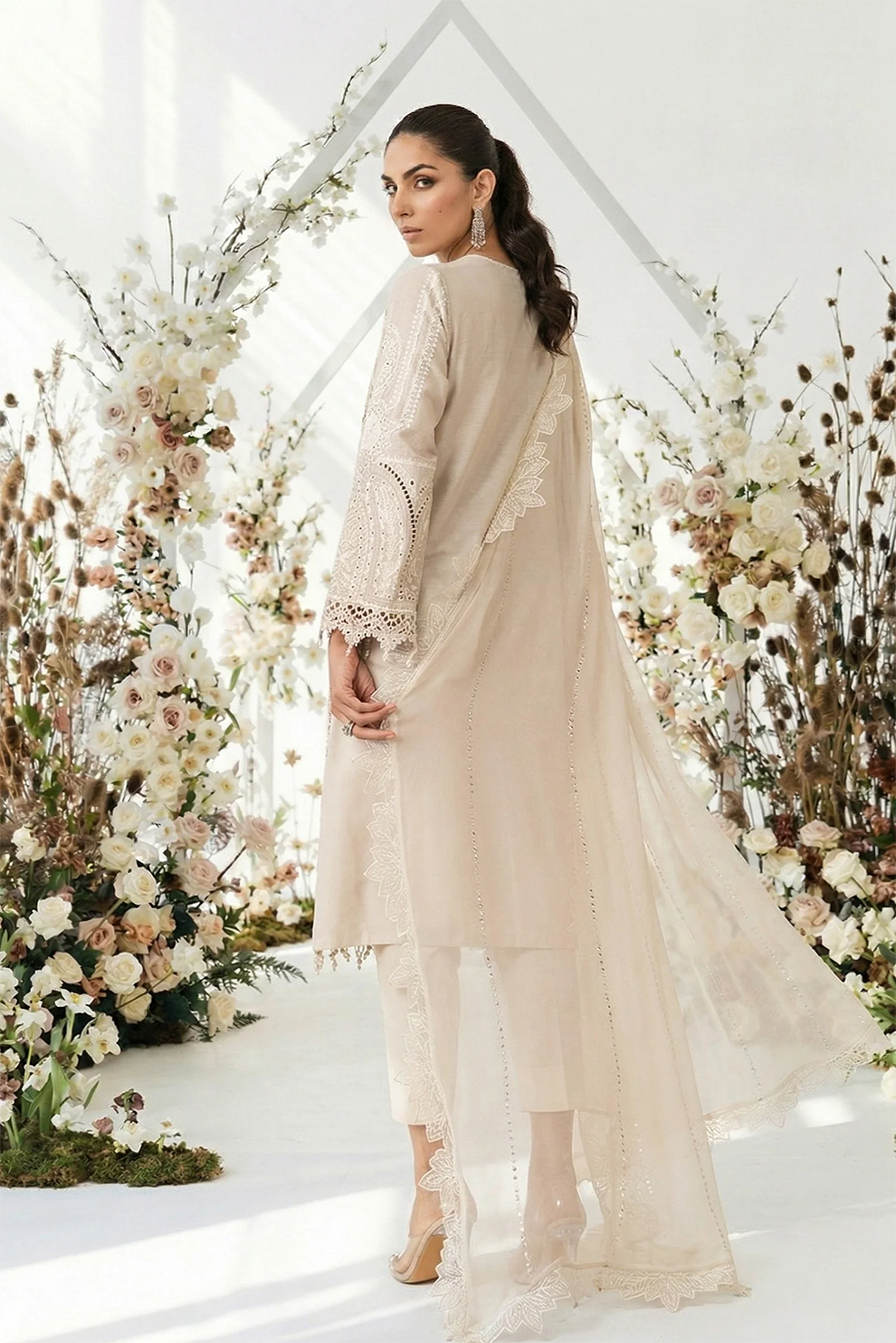 3 PIECE - UNSTITCHED | EMBROIDERED LAWN - MB1207