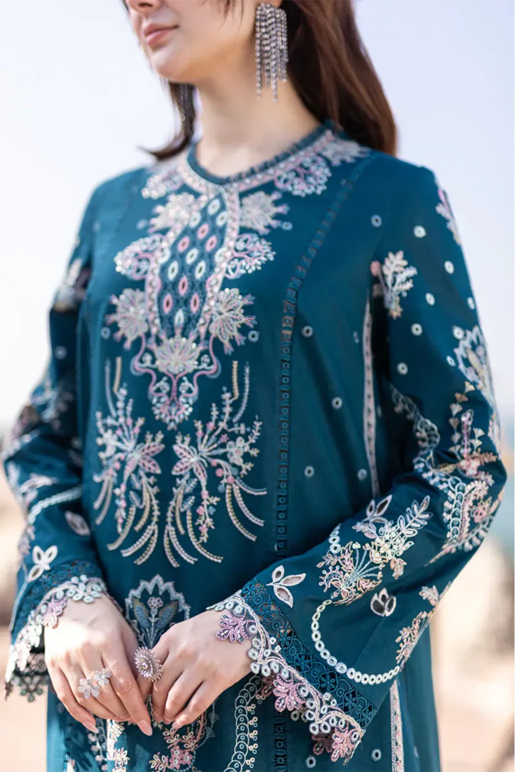 3 PIECE - UNSTITCHED | LUXURY EMBROIDERED LAWN - QL1182