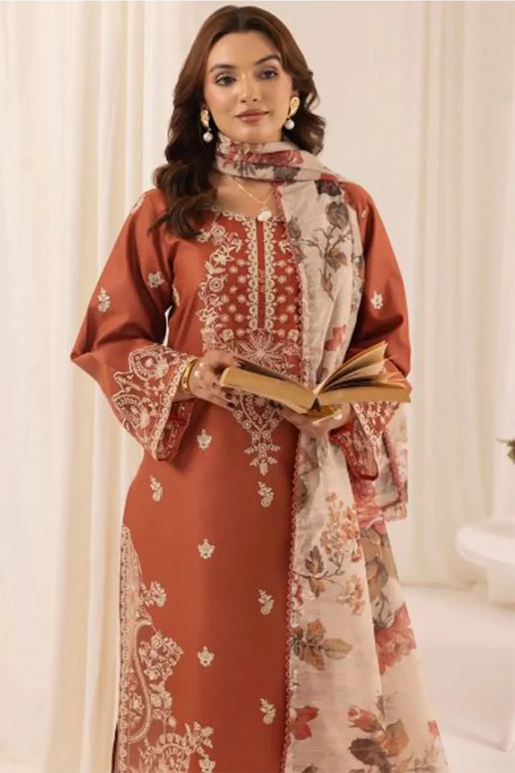3 PIECE - UNSTITCHED | EMBROIDERED LAWN - GR1247