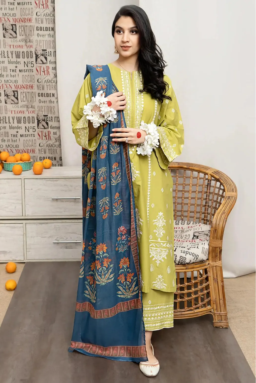 3 PIECE - UNSTITCHED | EMBROIDERED LAWN - GR1240