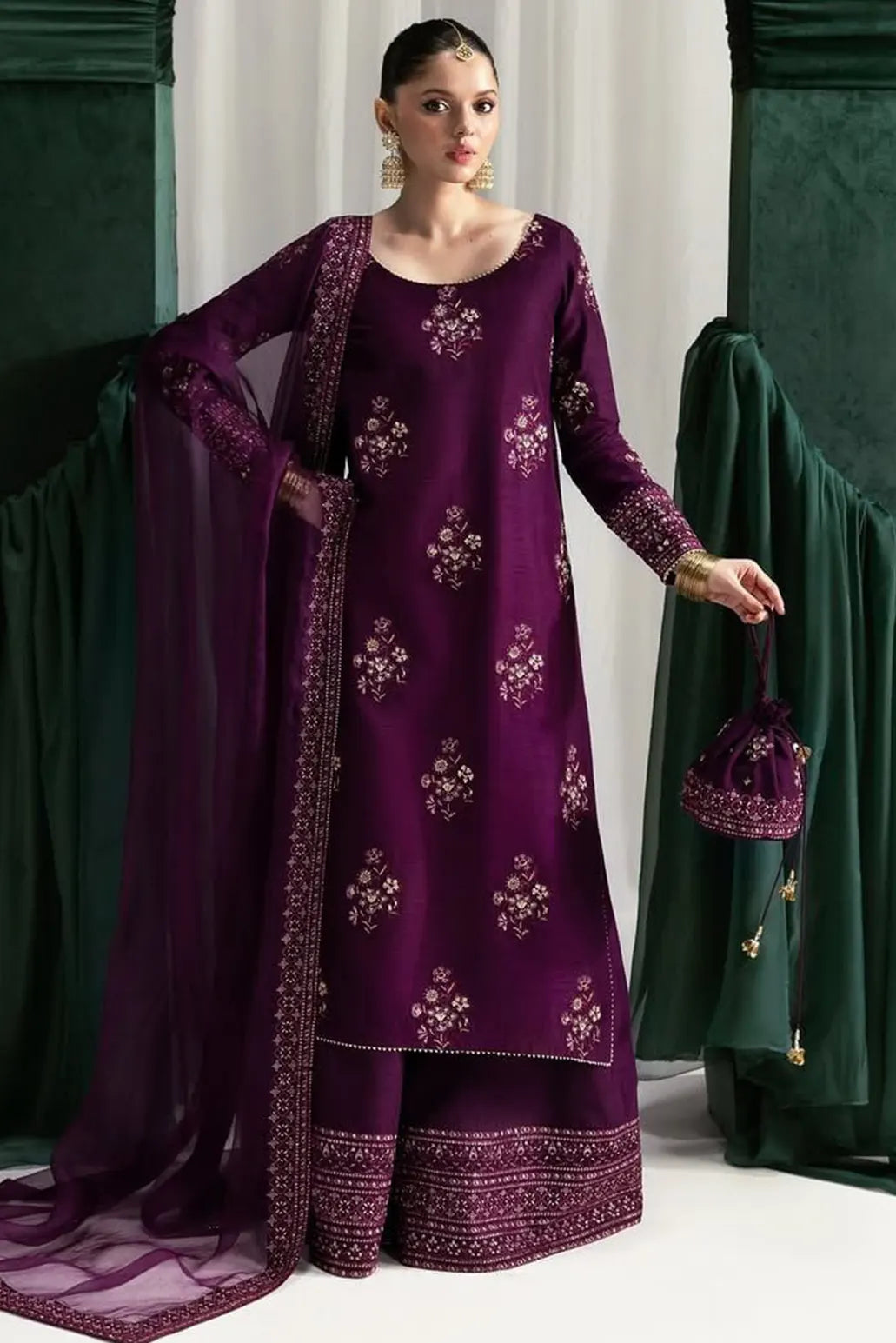 3 PIECE - UNSTITCHED | LUXURY EMBROIDERED LAWN - GR1188