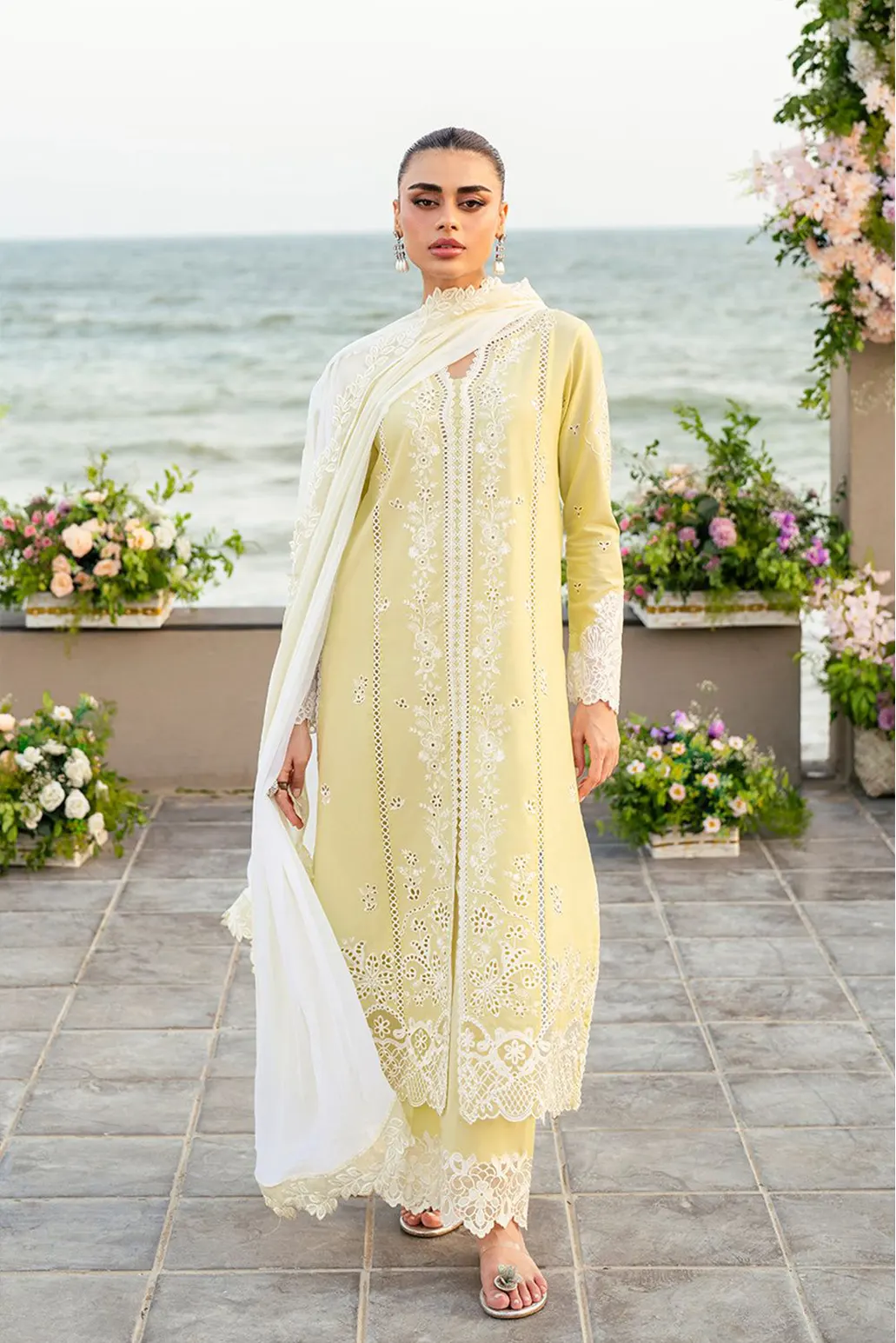 3 PIECE - UNSTITCHED | LUXURY EMBROIDERED LAWN - AZ1174