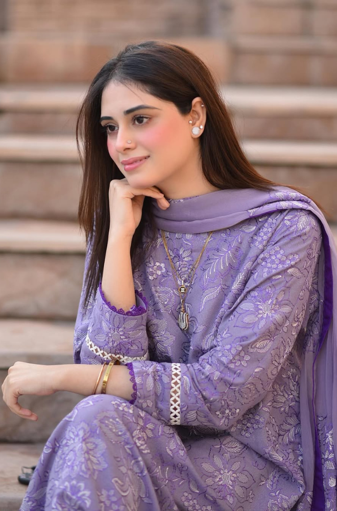 3 PIECE - UNSTITCHED | LUXURY EMBROIDERED LAWN - GR1133