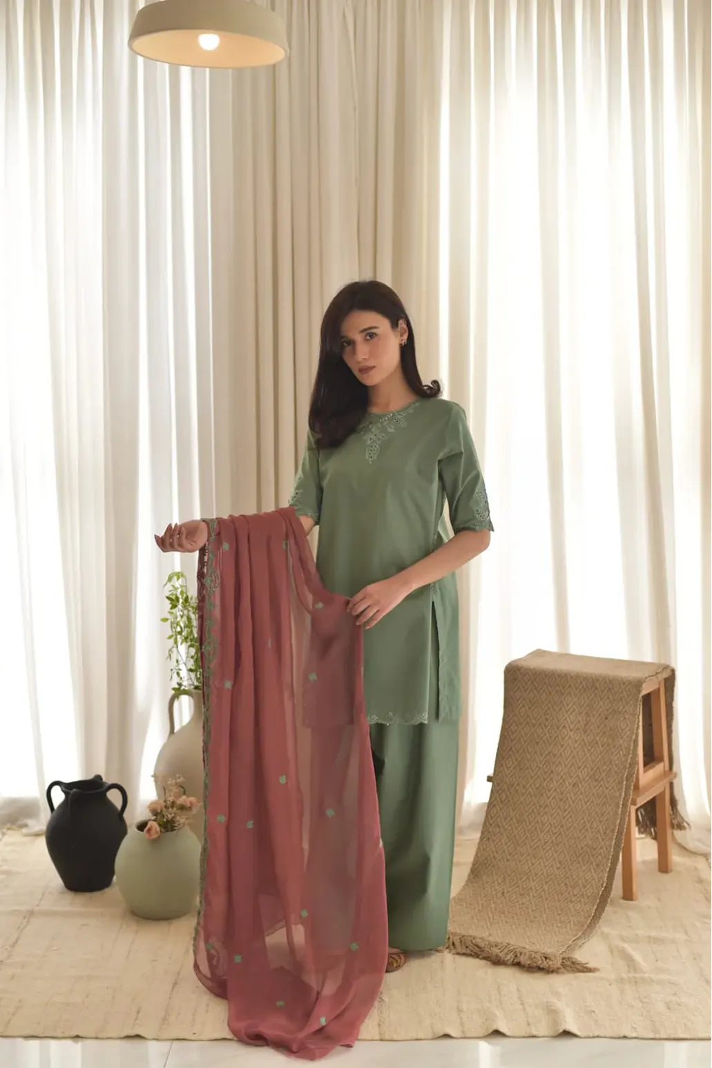3 PIECE - UNSTITCHED | EMBROIDERED LAWN - GR1176