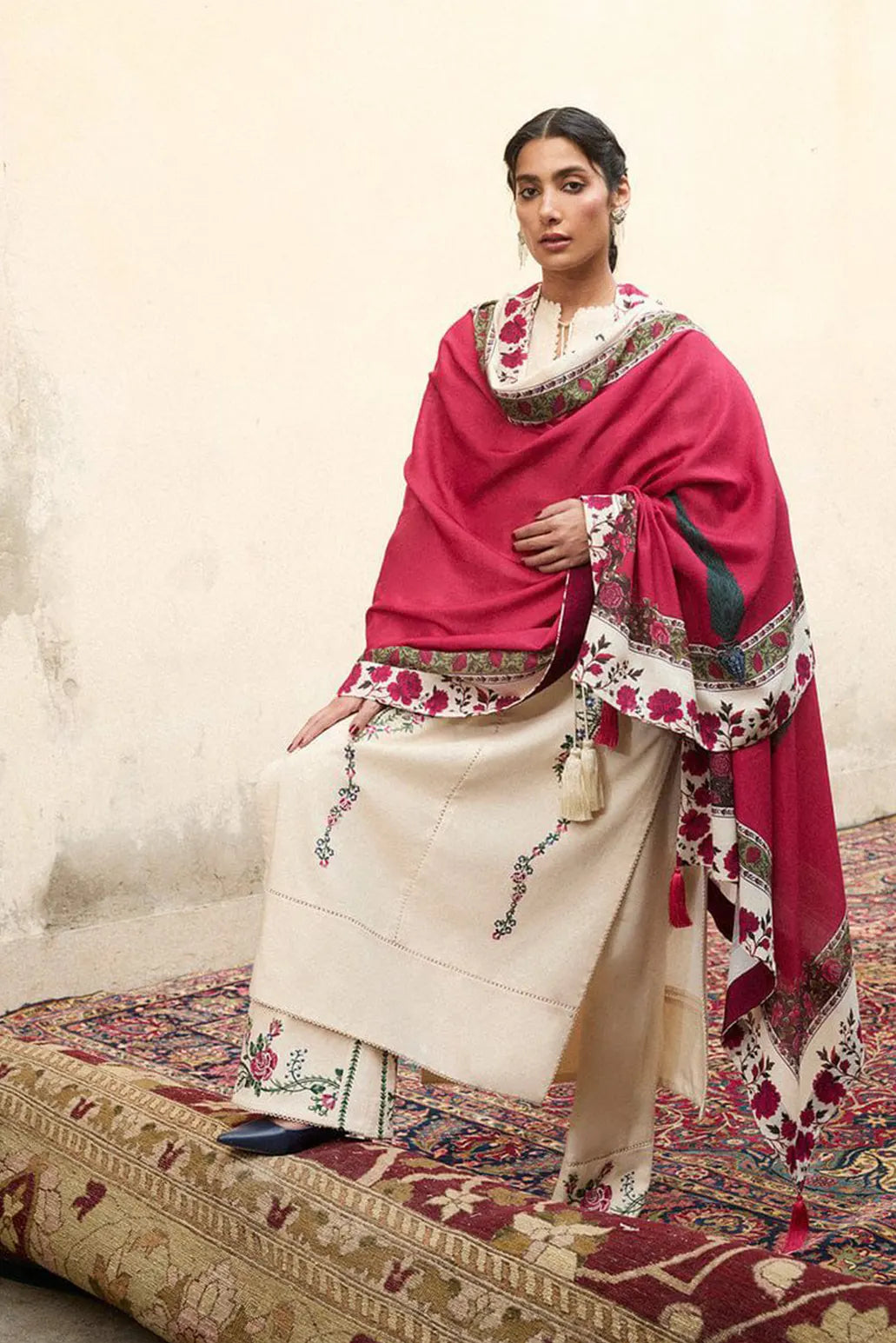 3 PIECE - UNSTITCHED | EMBROIDERED LAWN - GR1250