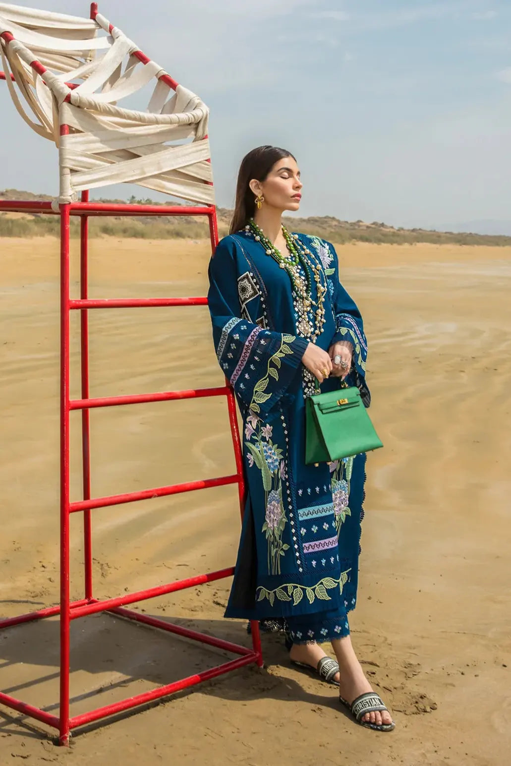 3 PIECE - UNSTITCHED | EMBROIDERED LAWN - CM1137