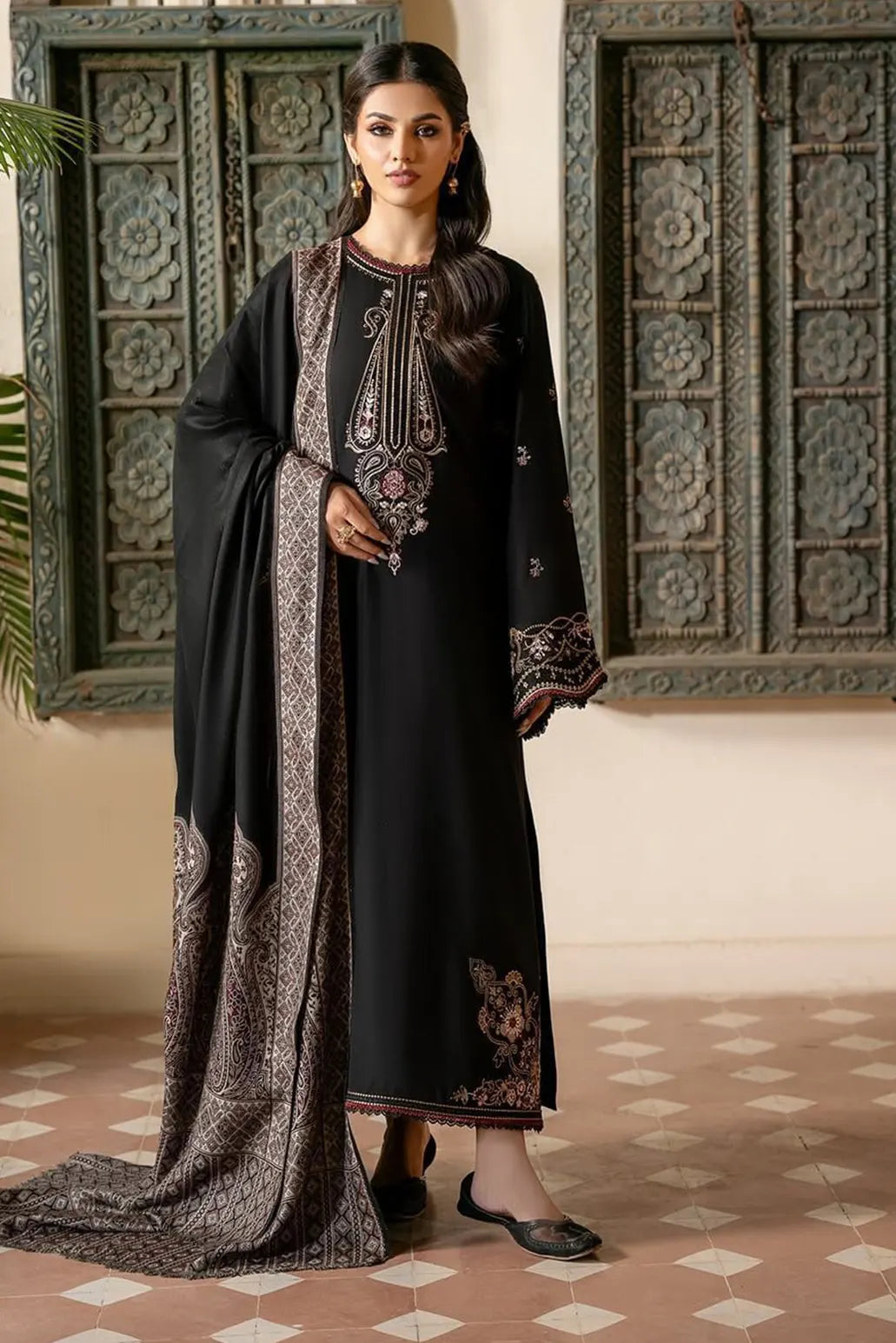 3 PIECE - UNSTITCHED | EMBROIDERED LAWN - GR1241