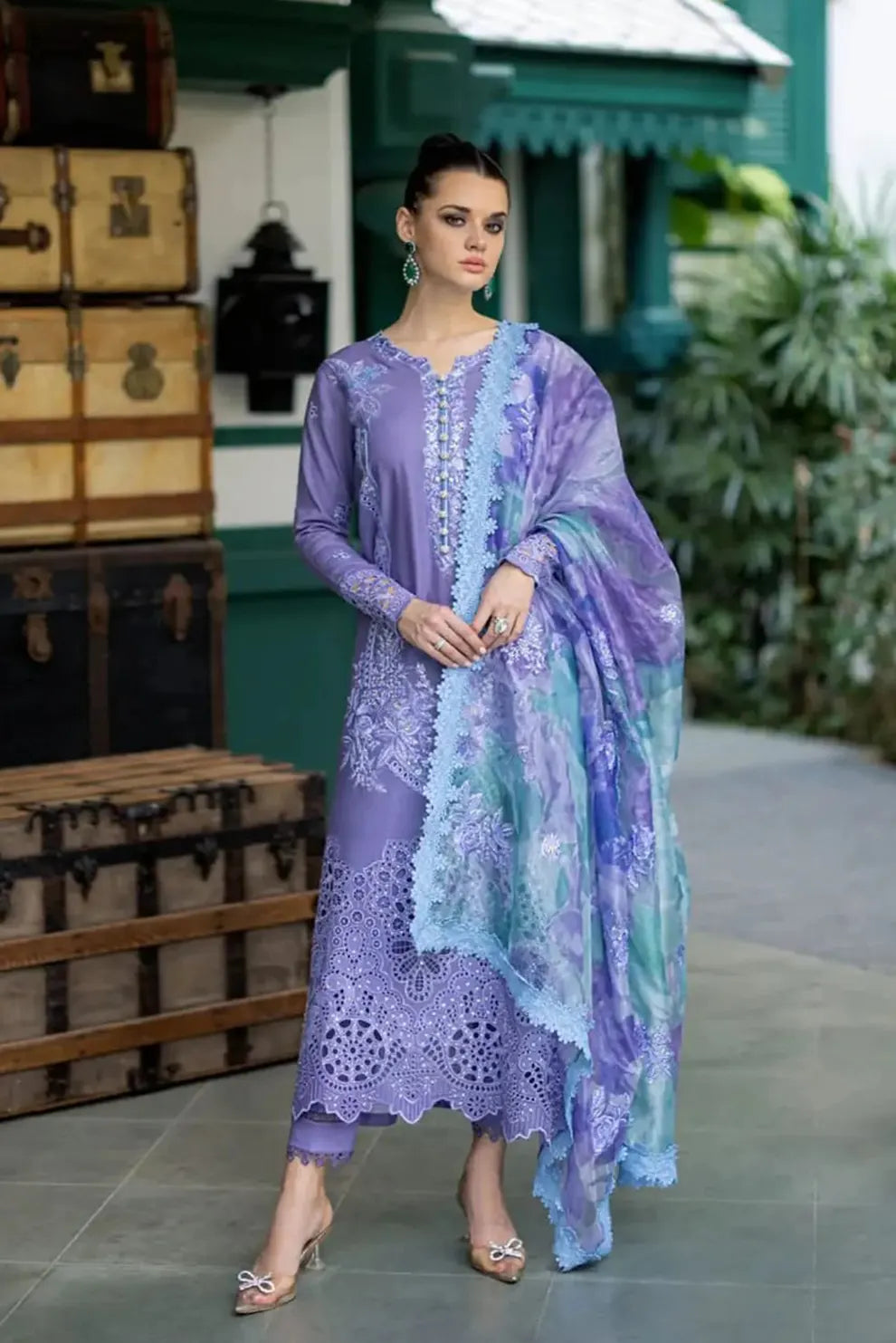 3 PIECE - UNSTITCHED | CHIKANKARI EMBROIDERED LAWN - MQ1103
