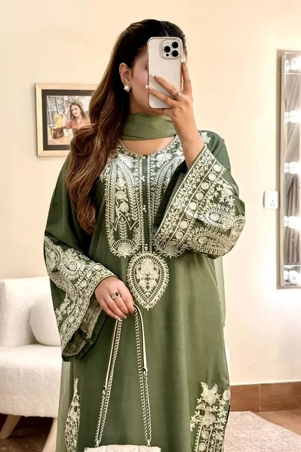 3 PIECE - UNSTITCHED | EMBROIDERED LAWN - GR1118