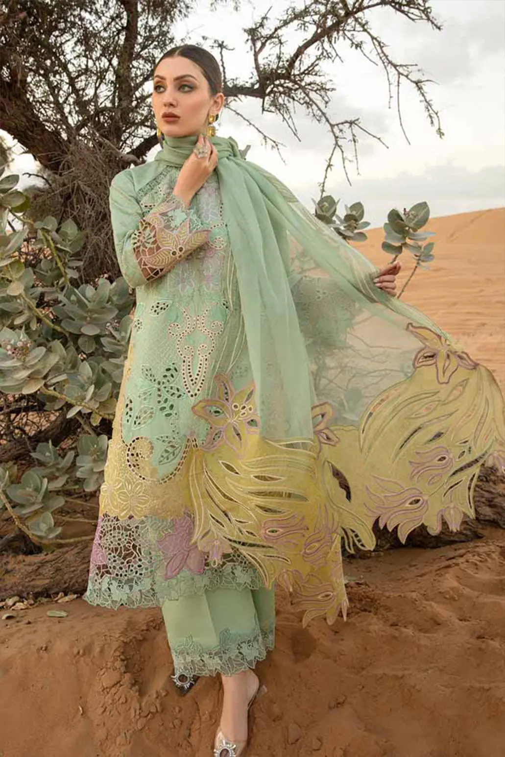3 PIECE - UNSTITCHED | CHIKAN KARI EMBROIDERED LAWN - RR1152