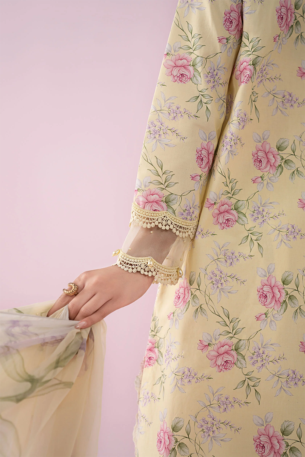3 PIECE - UNSTITCHED | PRINTED LAWN - MB1218