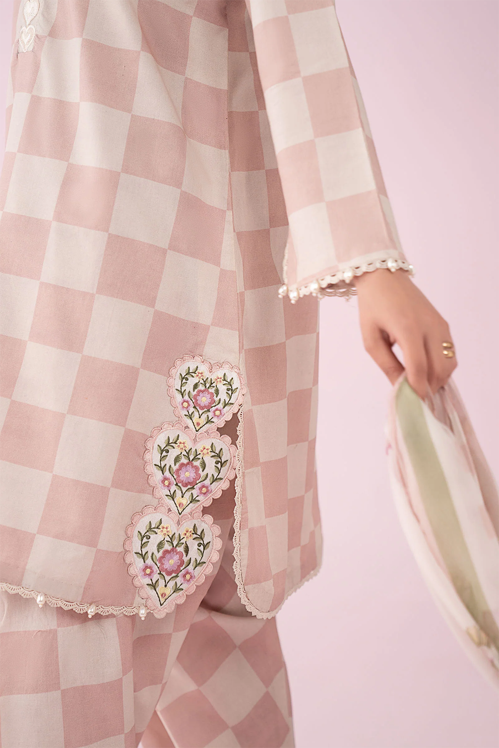 3 PIECE - UNSTITCHED | PRINTED LAWN - MB1223