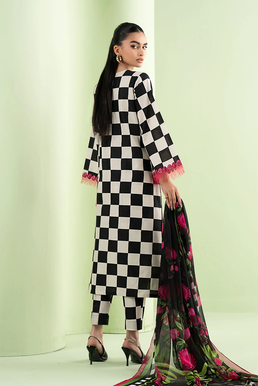 3 PIECE - UNSTITCHED | PRINTED LAWN - MB1224