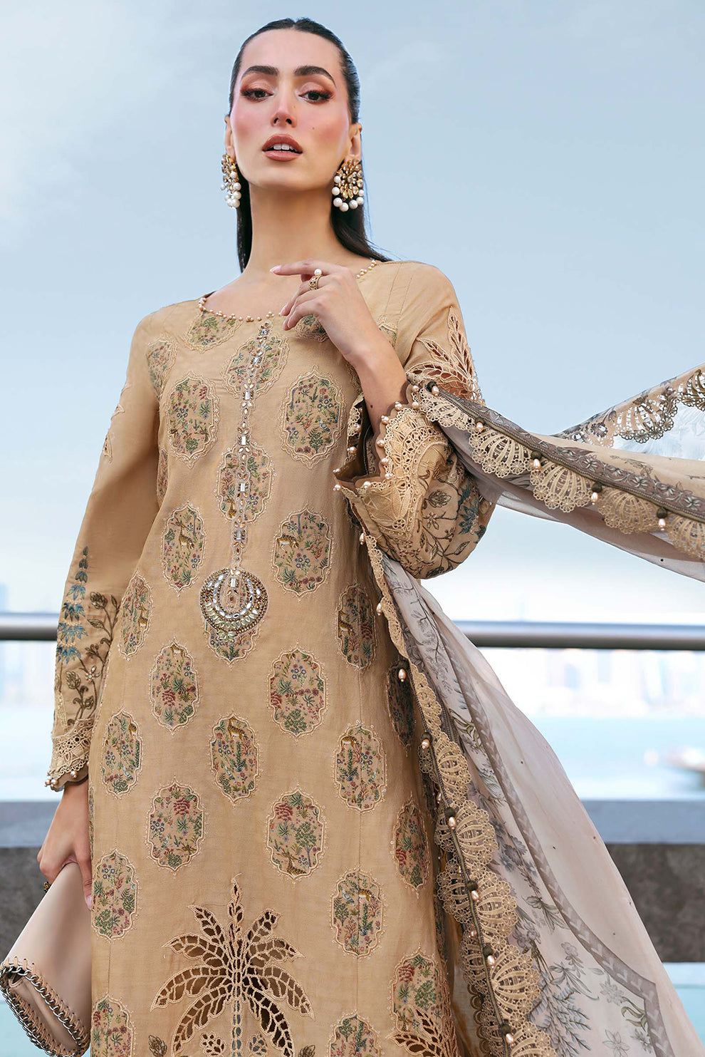 3 PIECE - UNSTITCHED | EMBROIDERED LAWN - MB1204