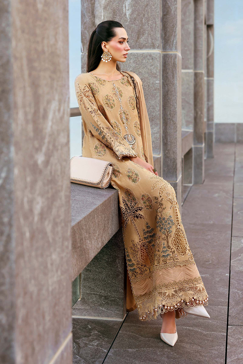 3 PIECE - UNSTITCHED | EMBROIDERED LAWN - MB1204