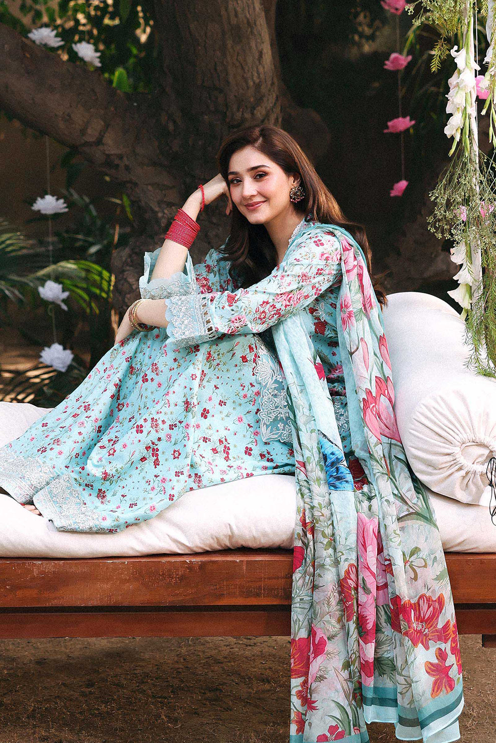 3 PIECE - UNSTITCHED | PRINTED LAWN - MB1232