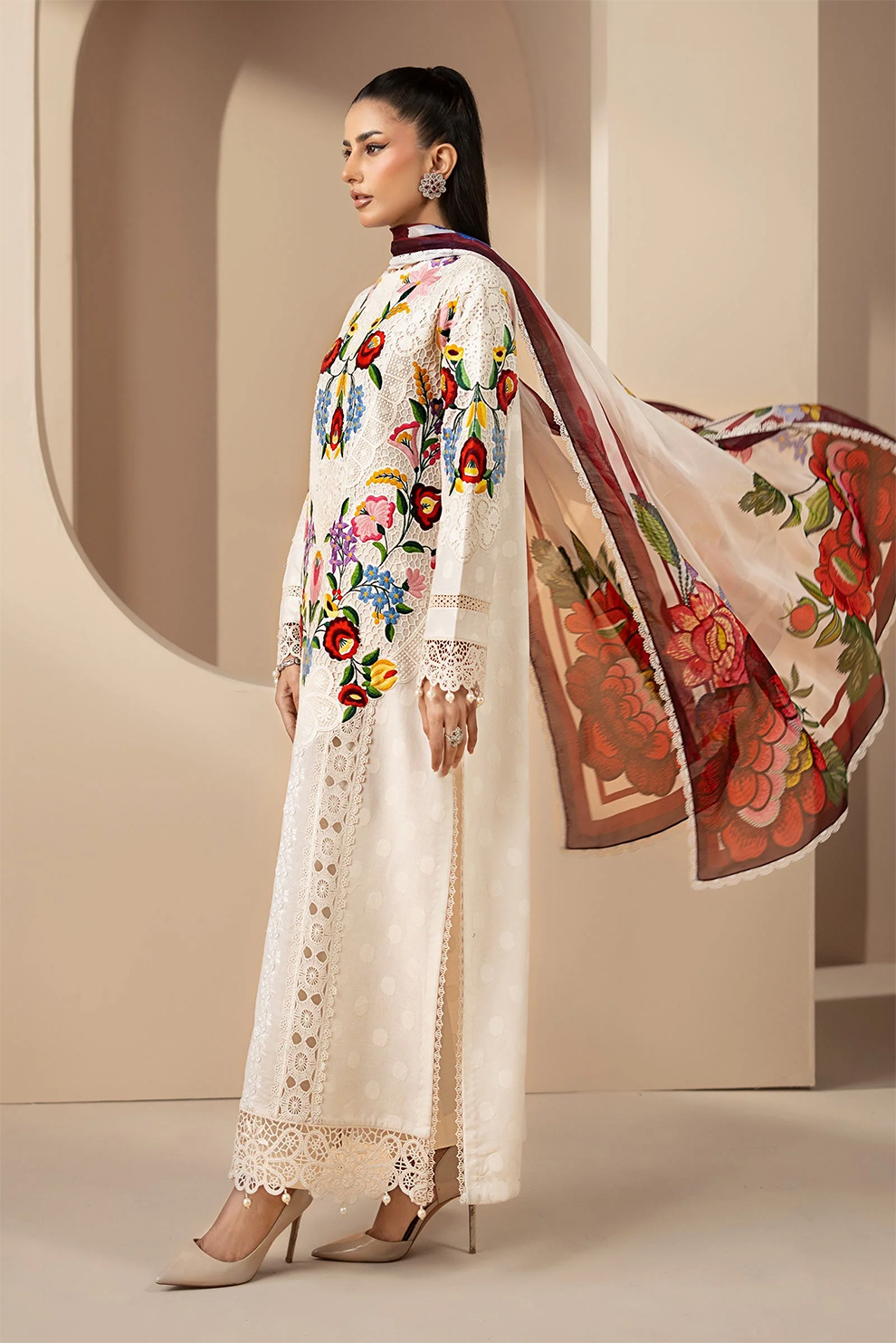 3 PIECE - UNSTITCHED | EMBROIDERED LAWN - MB1209